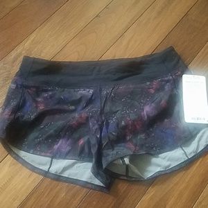 Speed up short lululemon size 10 tall NWT